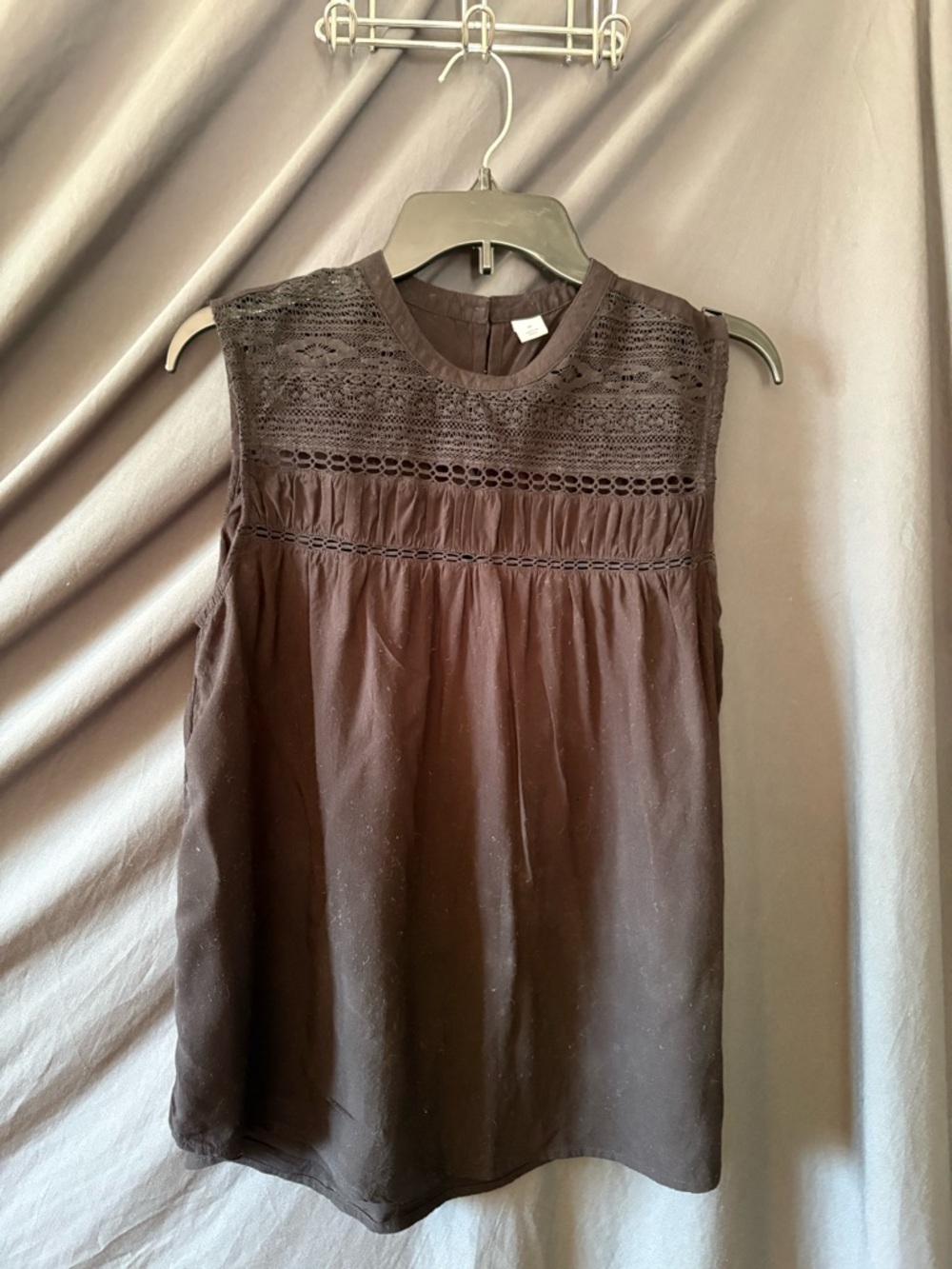 Old Navy Brown Lace Yoke Sleeveless Camisole